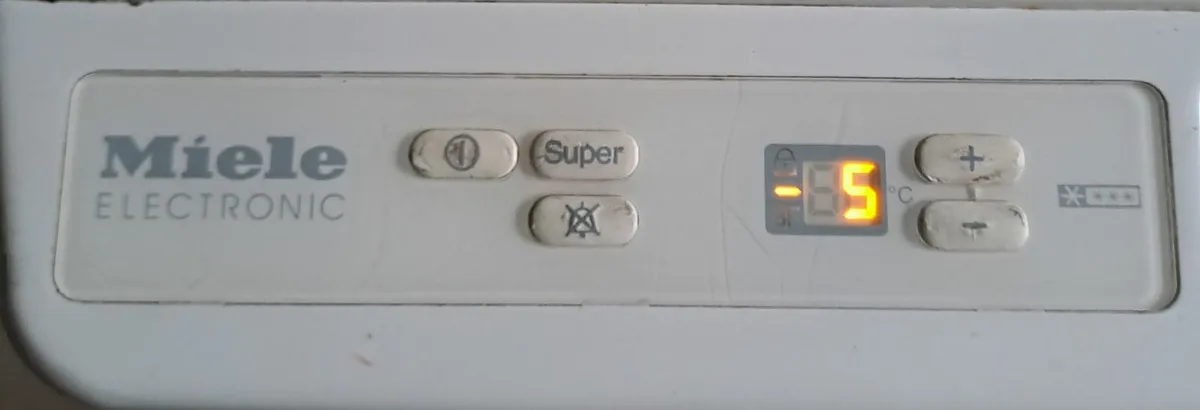 Chest Freezer - Image 2