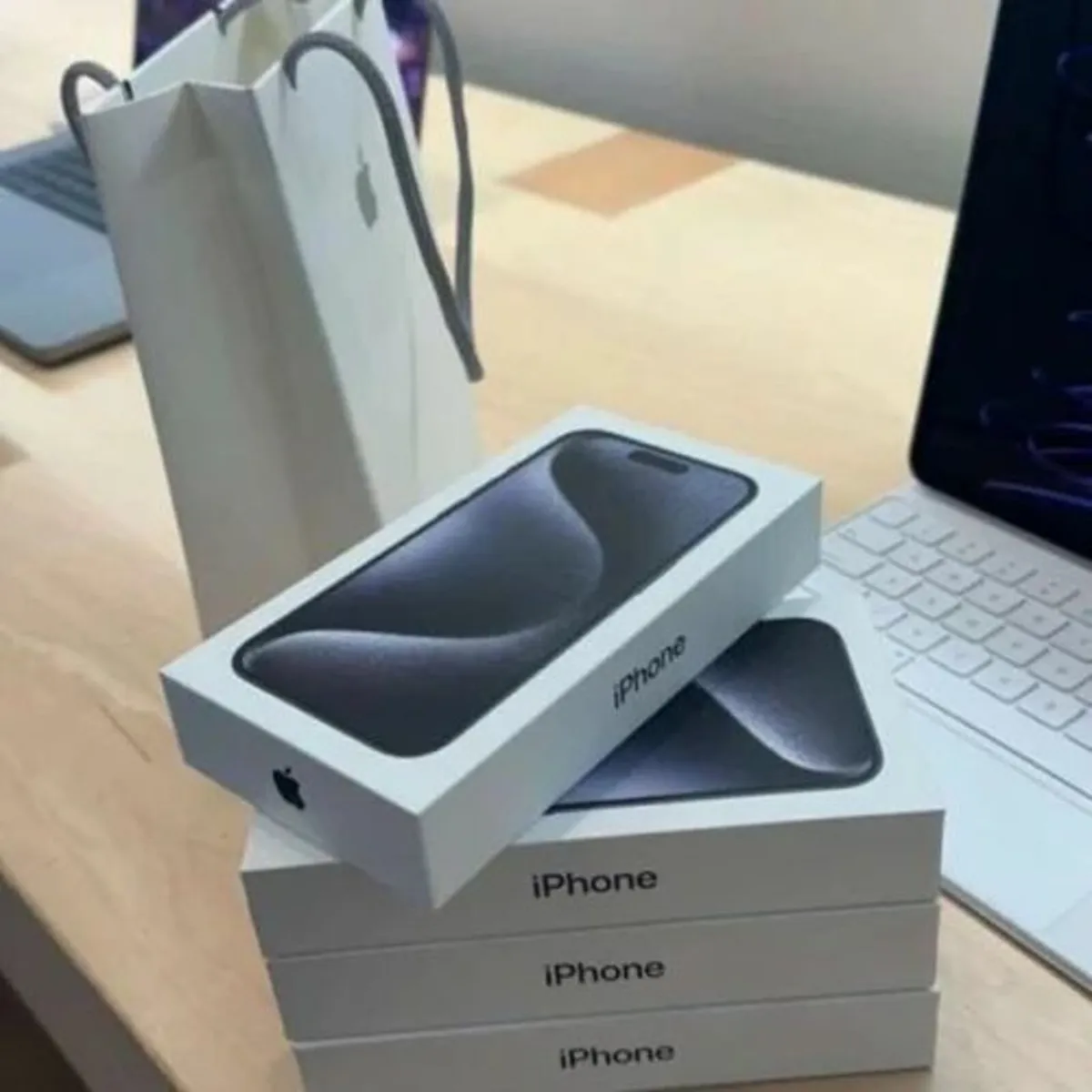 Iphone 16 brand new in box. Unlocked all networks - Image 1