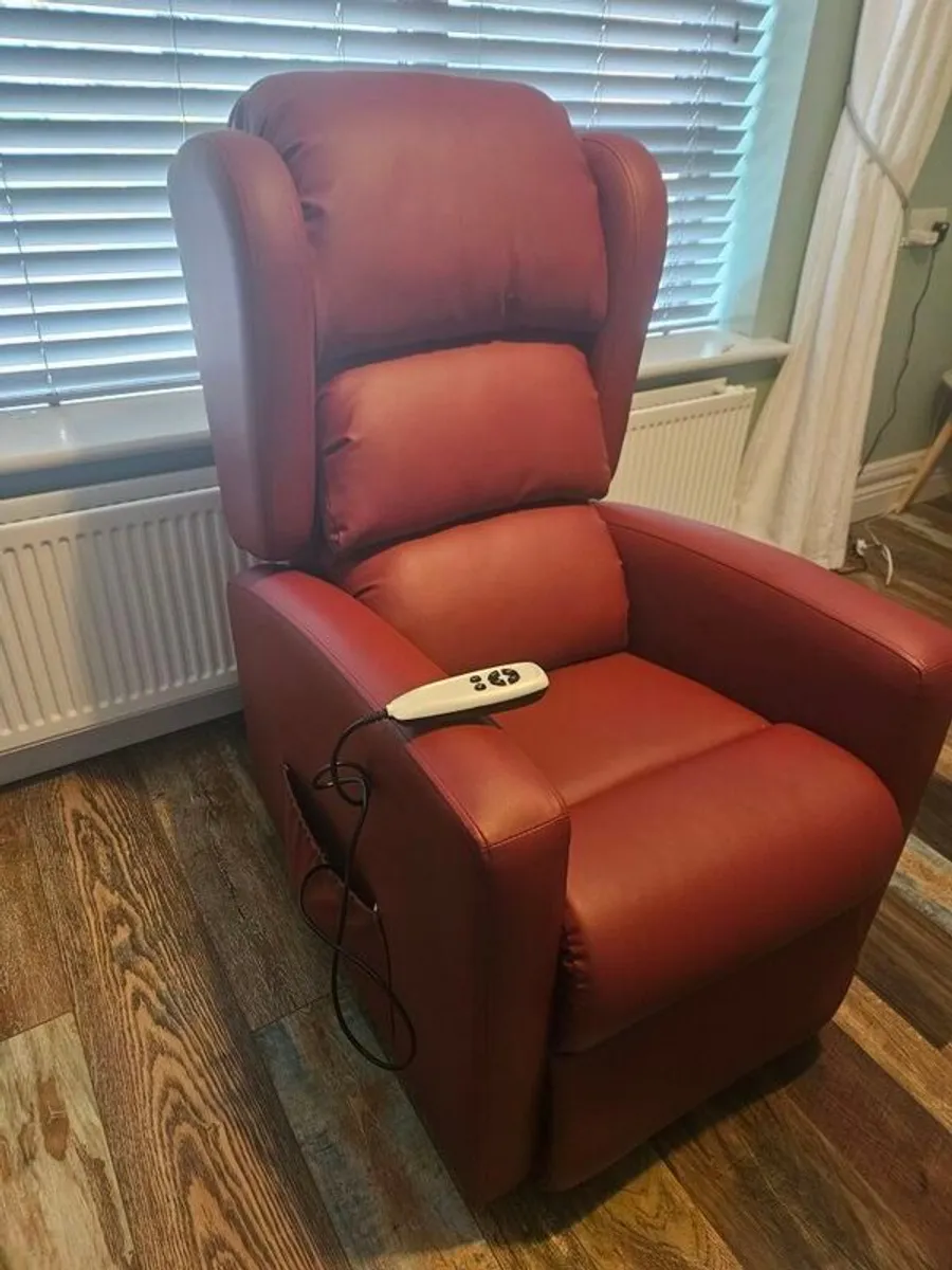 Electric Rise and Recline Armchair - Image 1
