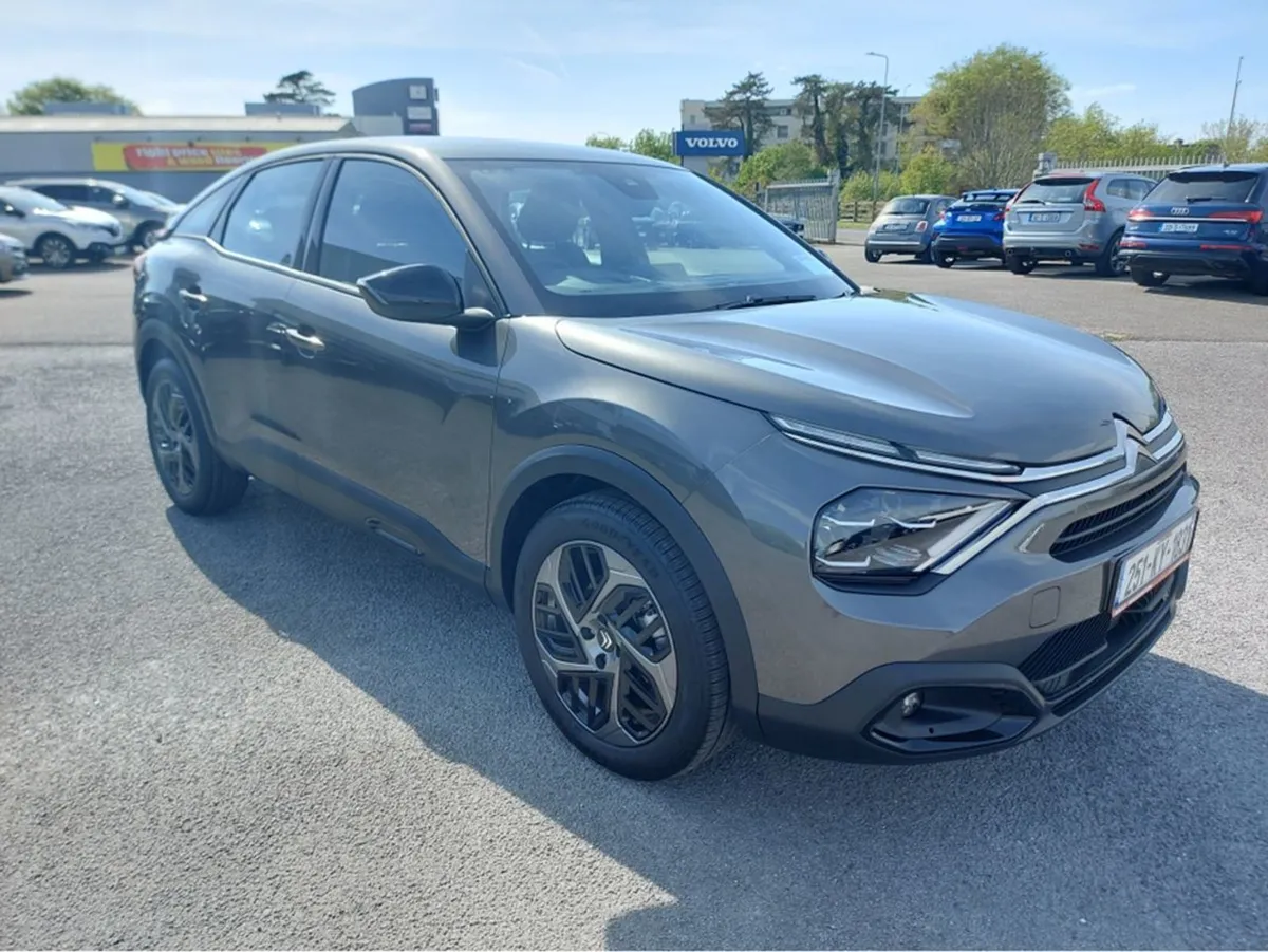Citroen C4 Plus Puretech 130 My42 - Image 2