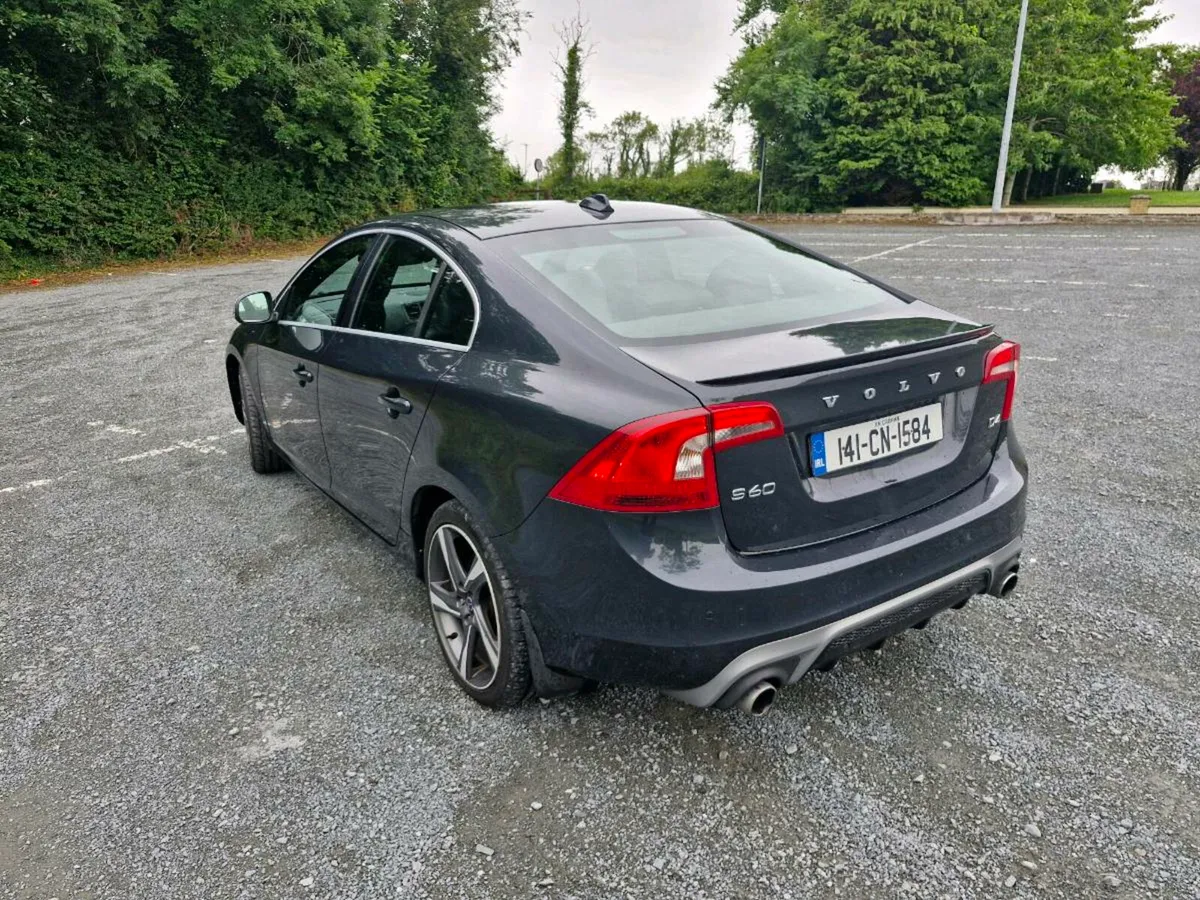 Volvo S60 - Image 2