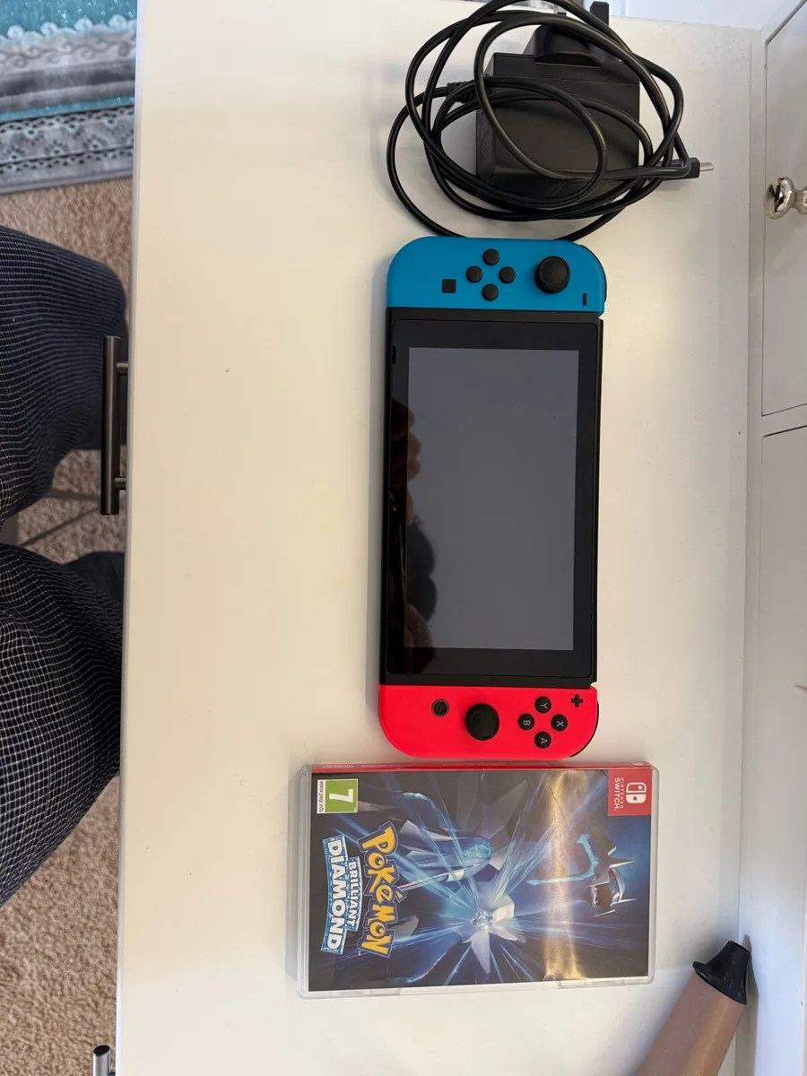 Nintendo Switch - Image 1