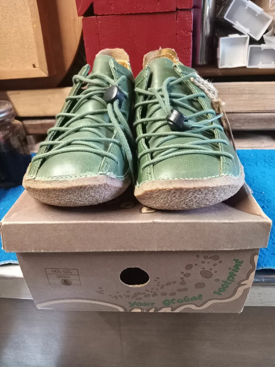 Shoes - Image 3