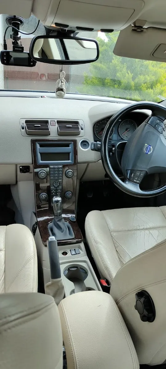 Volvo S40 2005 - Image 2