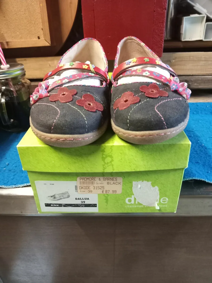 Shoes - Image 1