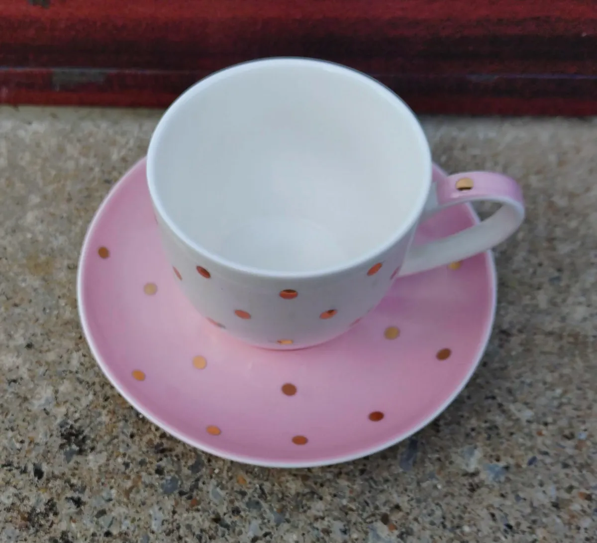 FUN GLUED CUP & SAUCER SET (USED). - Image 2