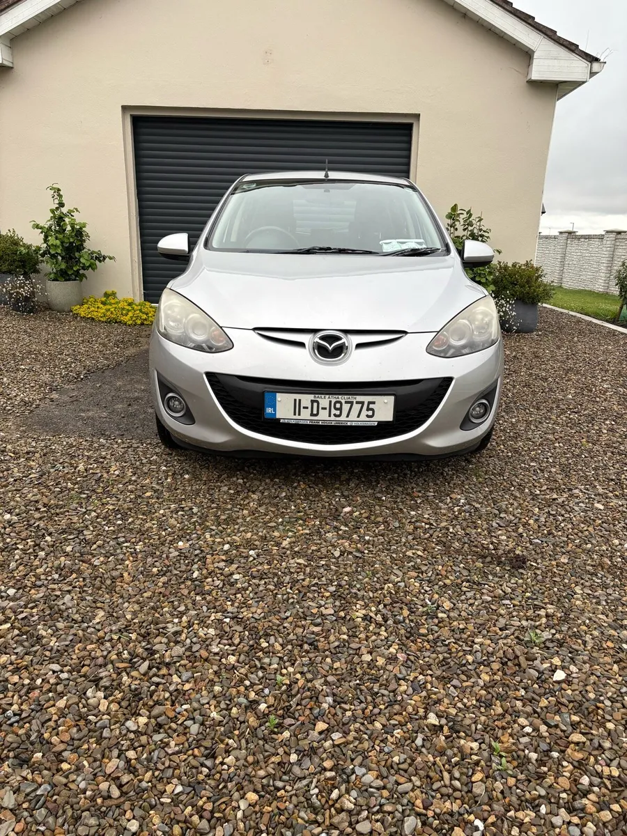 Mazda 2 - Image 2