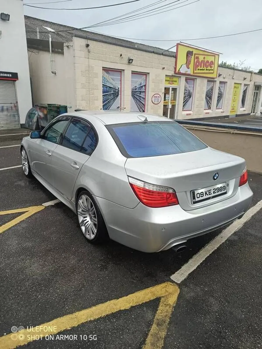 2009 Bmw 520 - Image 1