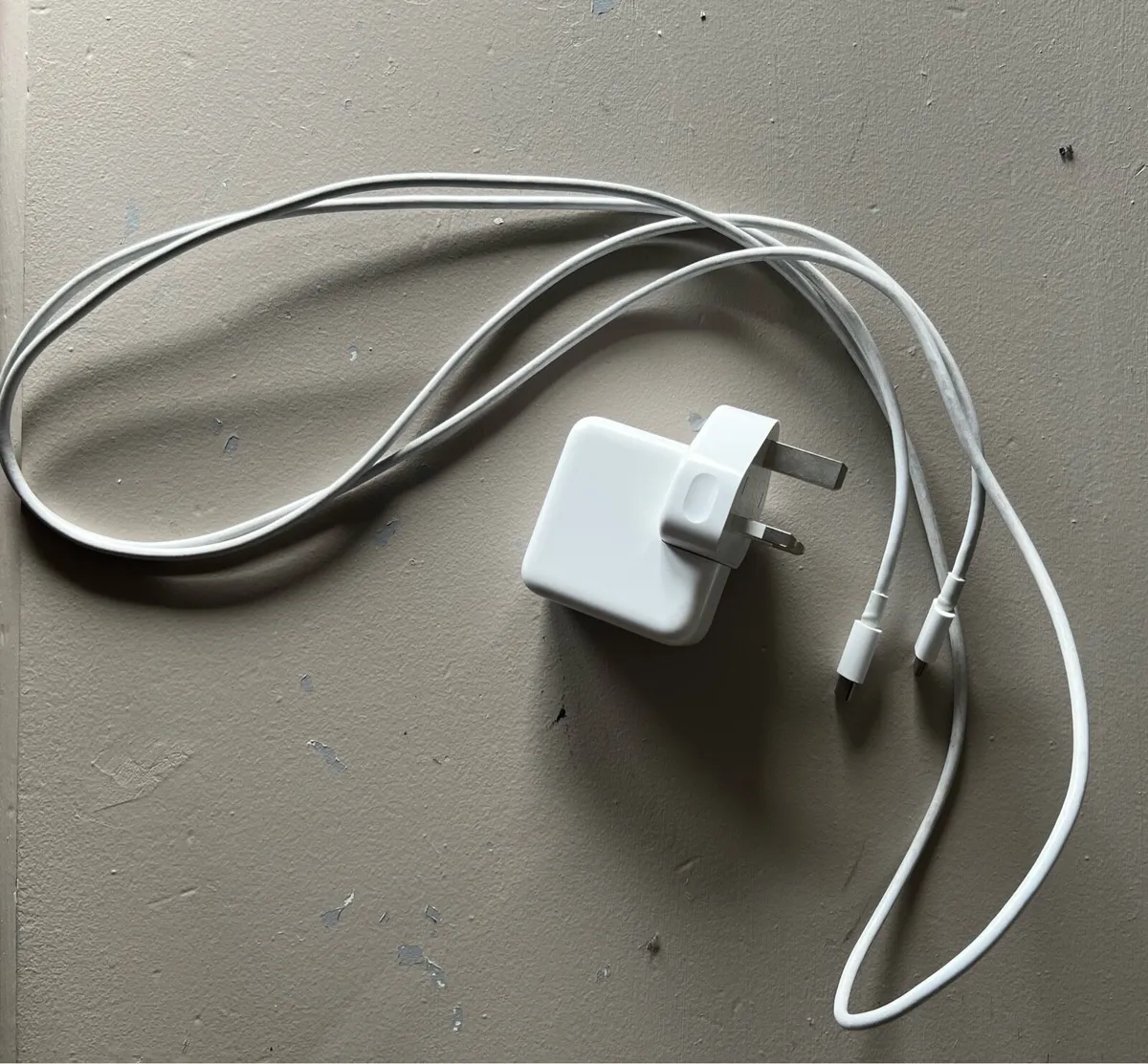 MacBook Air 2020 - Image 2