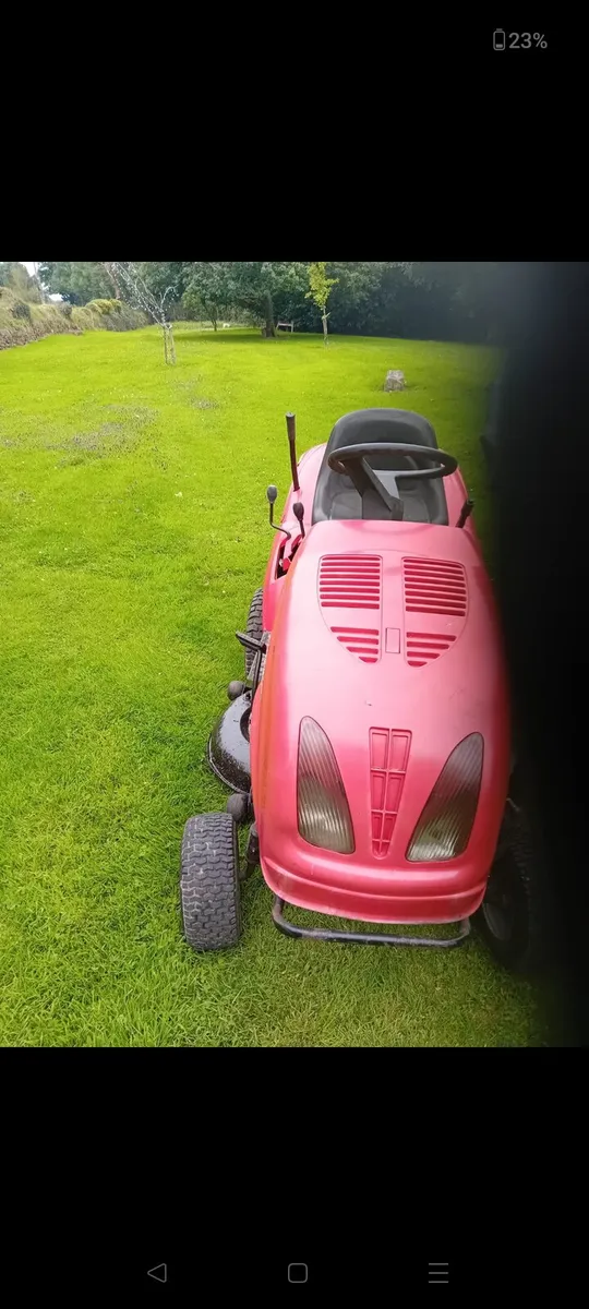 Ride on mower - Image 2