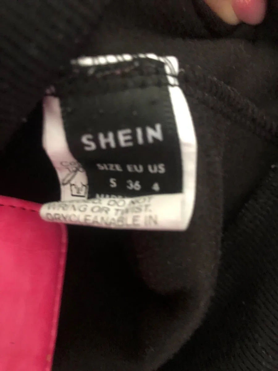 Ladies tracksuit size S €8 - Image 3