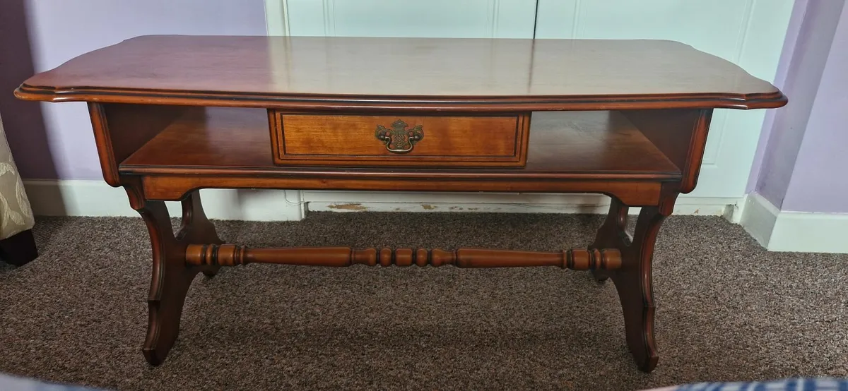 Coffee table - Image 2
