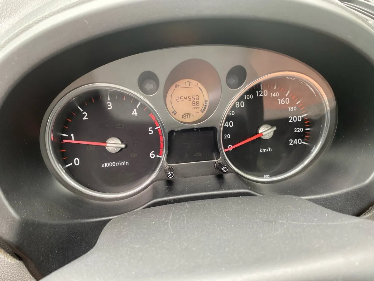 Nissan Xtrail - Image 4