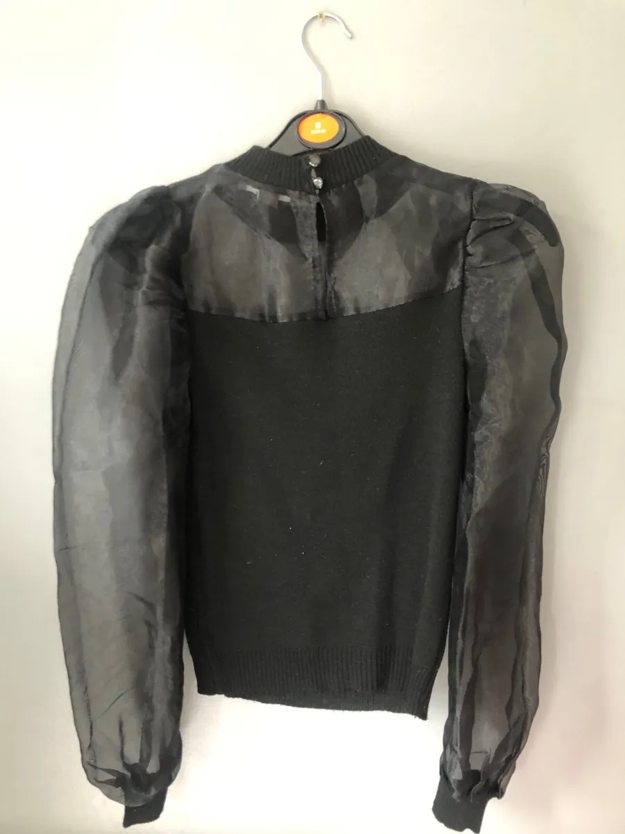 Ladies jumper size XS €5 - Image 4