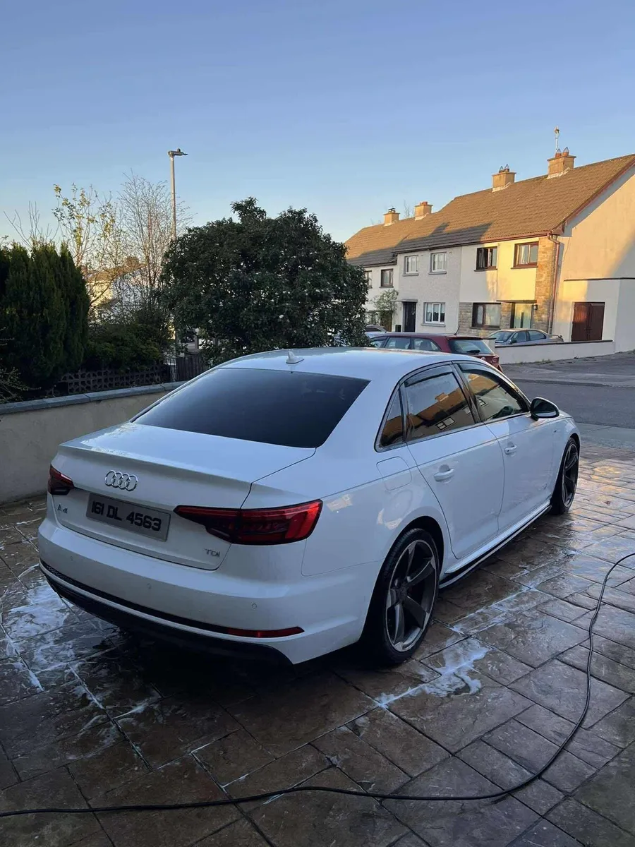 Audi A4 S-line 190bhp - Image 4