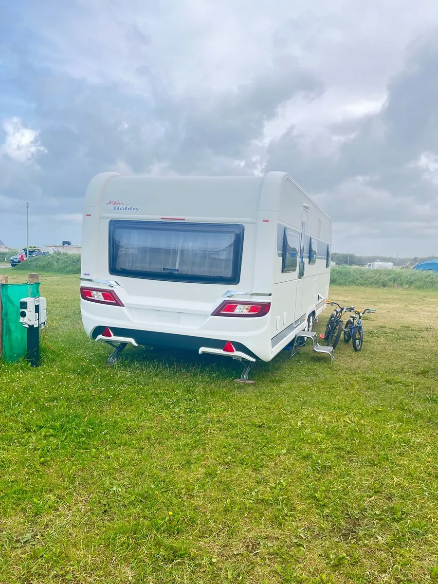 Caravan - Image 2