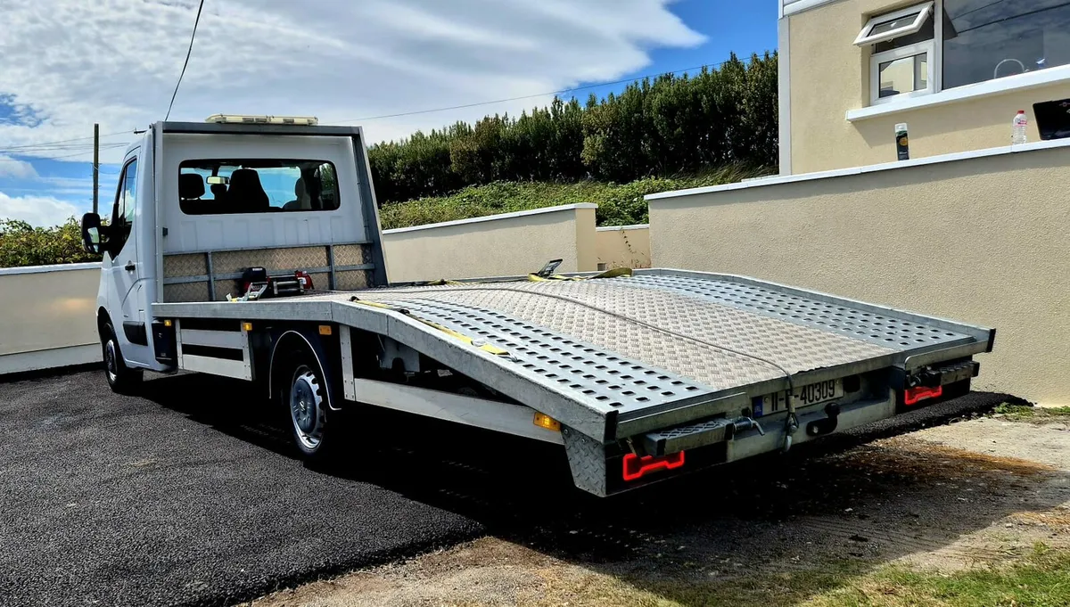 2011 RECOVERY / TOW TRUCK OPEL MOV 2.3 TURBO 6SPD - Image 2