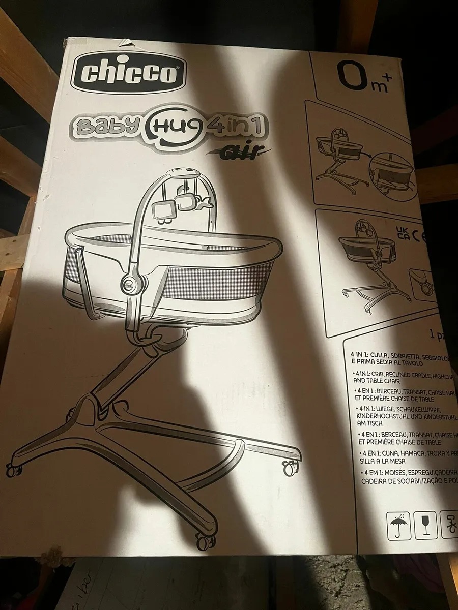 Chicco Hug 4 in 1 - Image 1