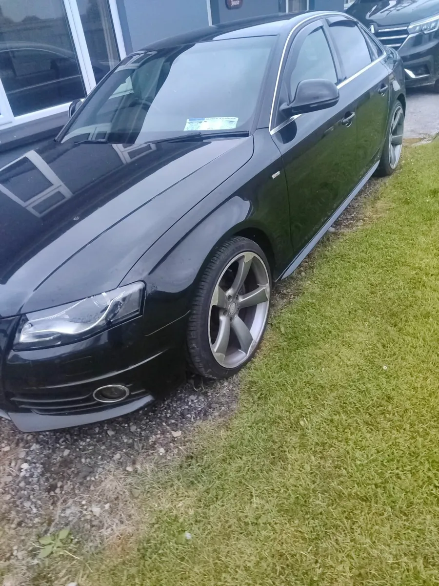 Audi A4 2008 - Image 2