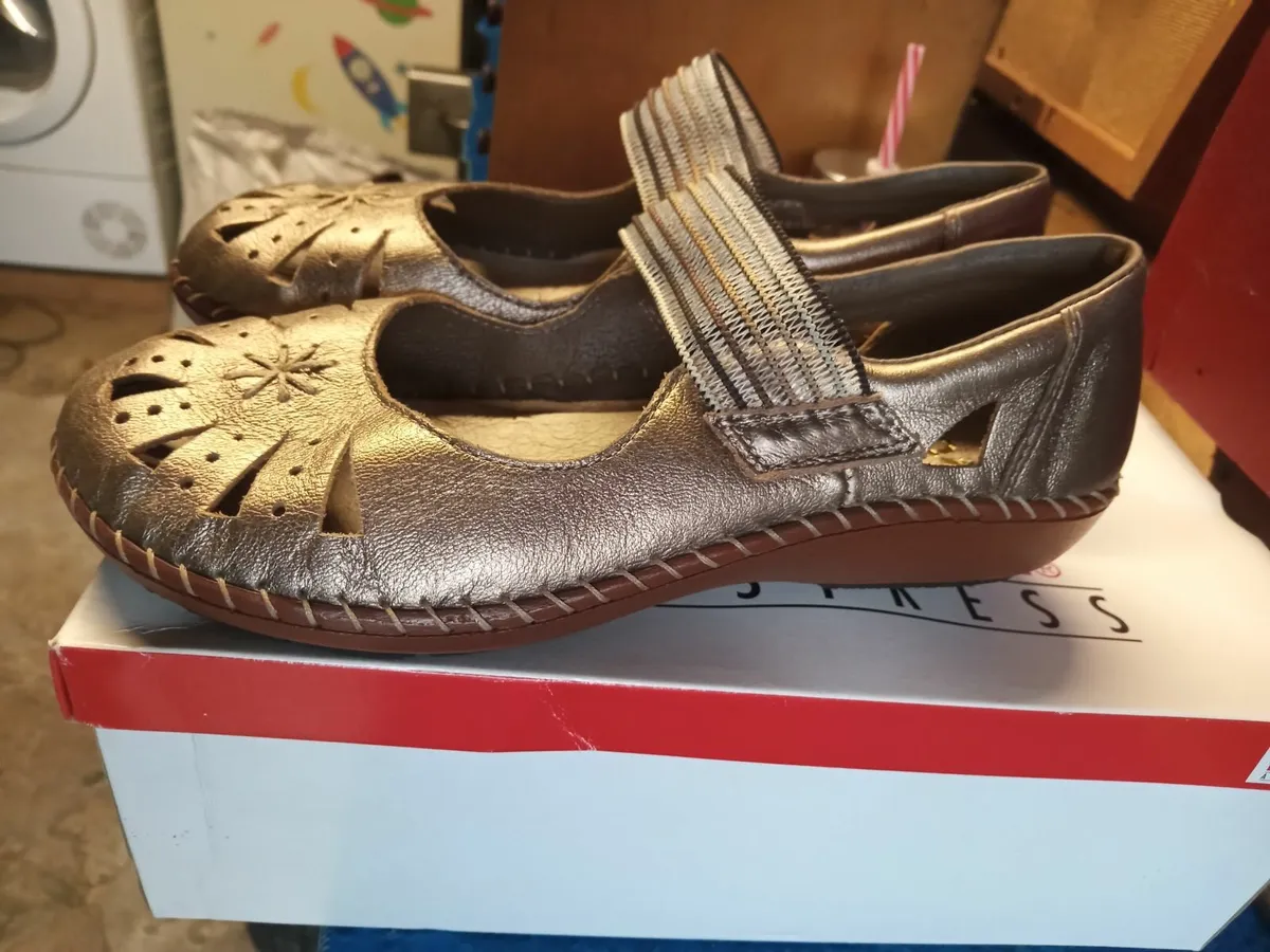 Shoes - Image 1
