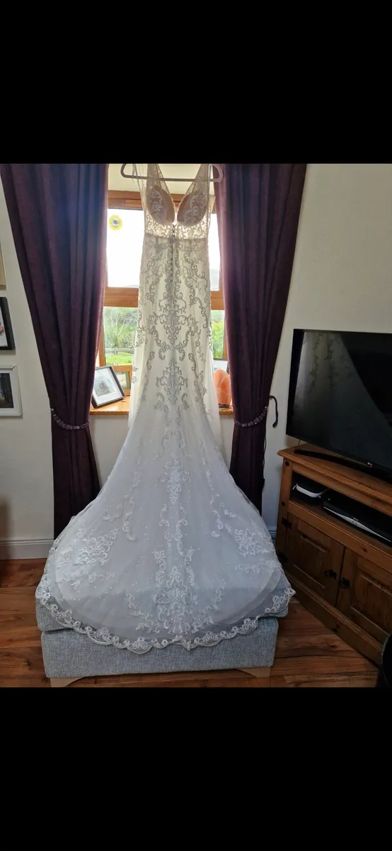 Stella York wedding dress - Image 2