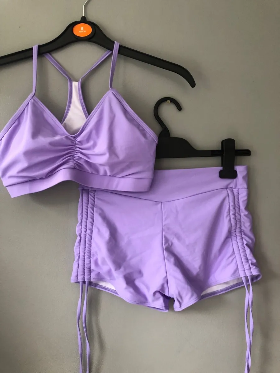 Ladies two piece suit size S €5 - Image 4