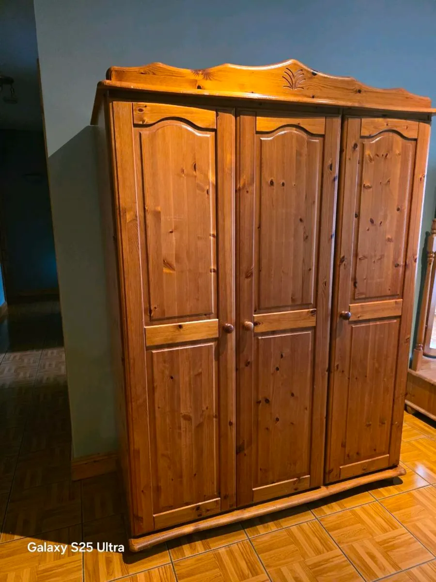 Wardrobe - Image 1