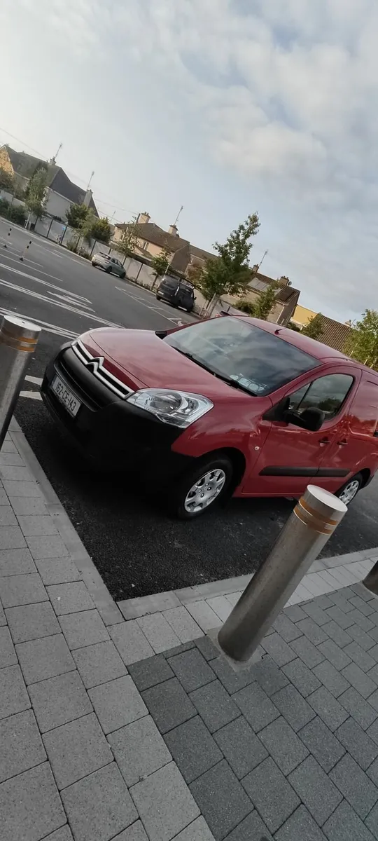 Citroen Berlingo 2016 - Image 2