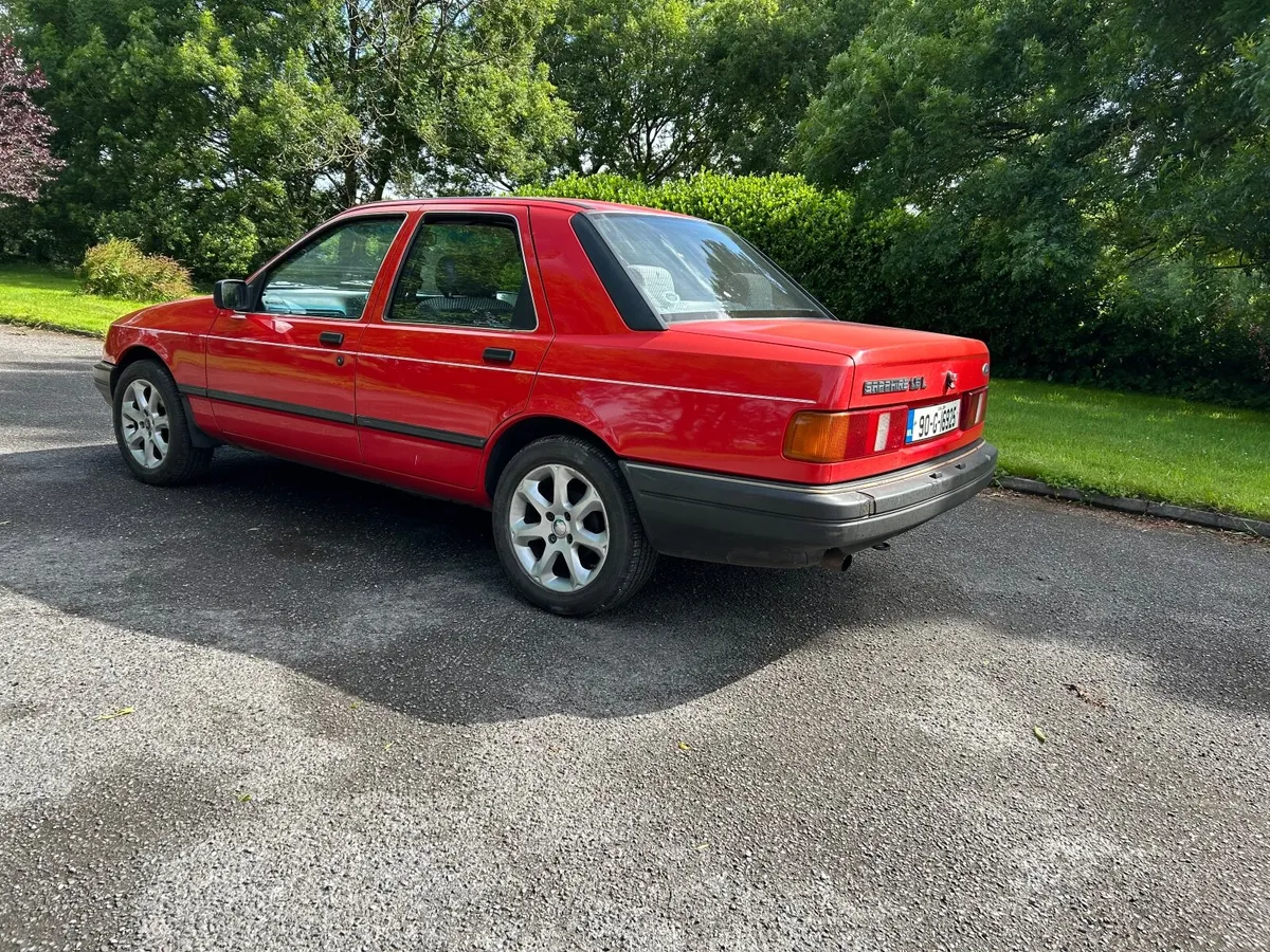 Ford Sierra 1990 - Image 2