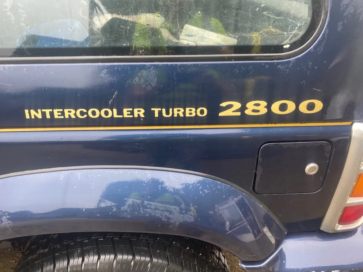 Mitsubishi Pajero 2.8L Turbo 1996 - Image 2