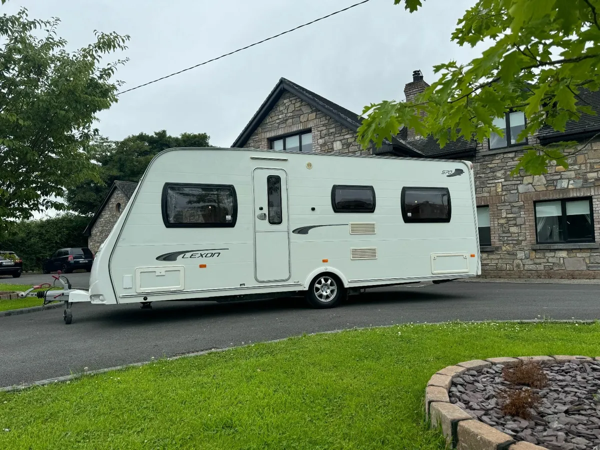 Rare 6 Berth Fixed Bed Single Axle & Air Awning - Image 1