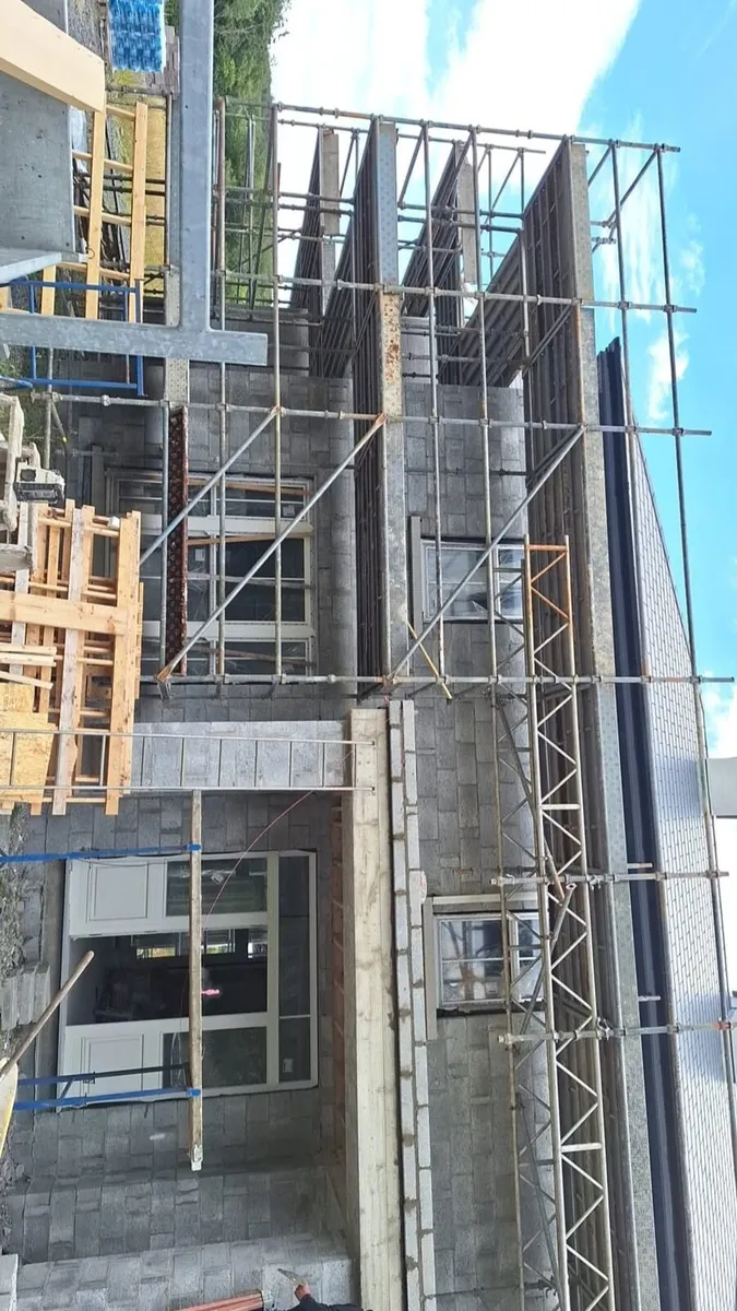 Blocklaying - Image 1