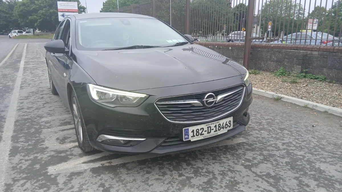 2018 opel insignia - Image 1