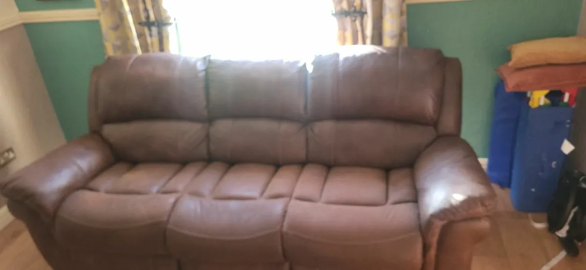 3 piece suite - Image 4