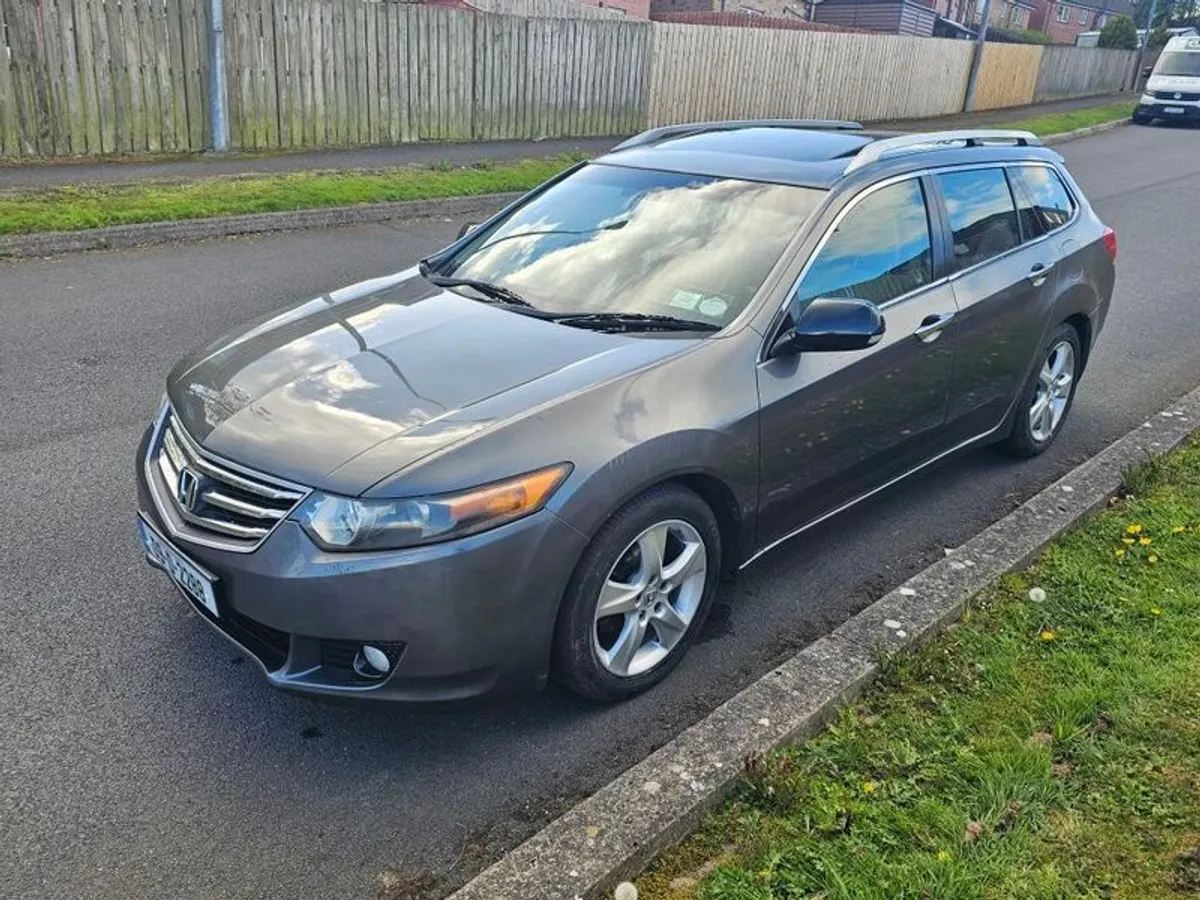Honda Accord Estate EX - Image 4