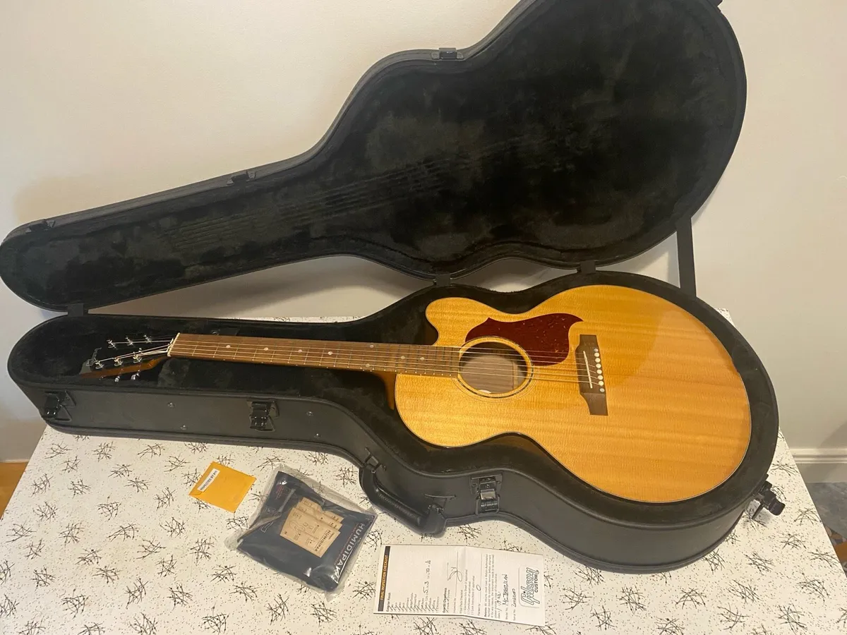 Gibson J-185 EC Modern Walnut Antique Natural - Image 2