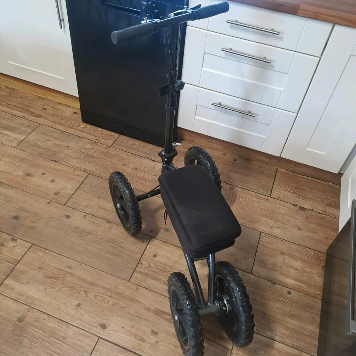 Knee scooter - Image 3