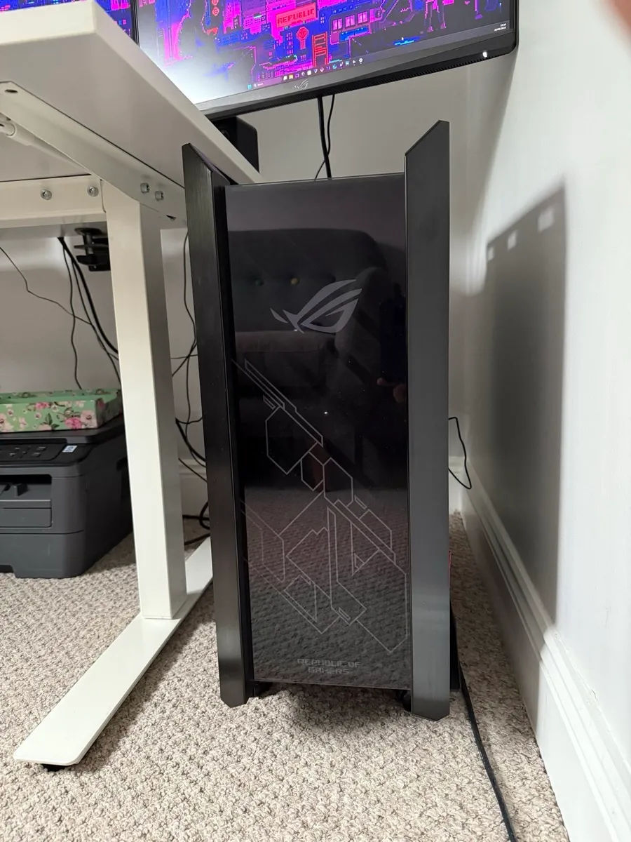 Higher-End ASUS ROG Strix Gaming PC - Image 1