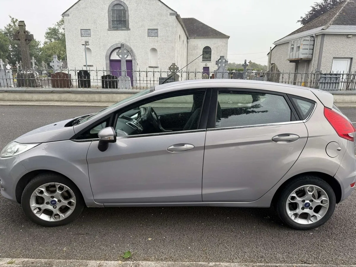 Ford Fiesta - Image 3