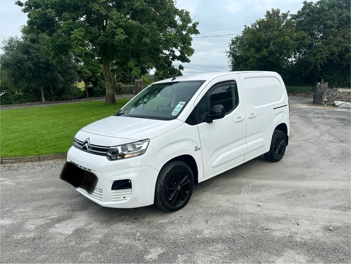 212 Citreon Berlingo 102 BHP - Image 2