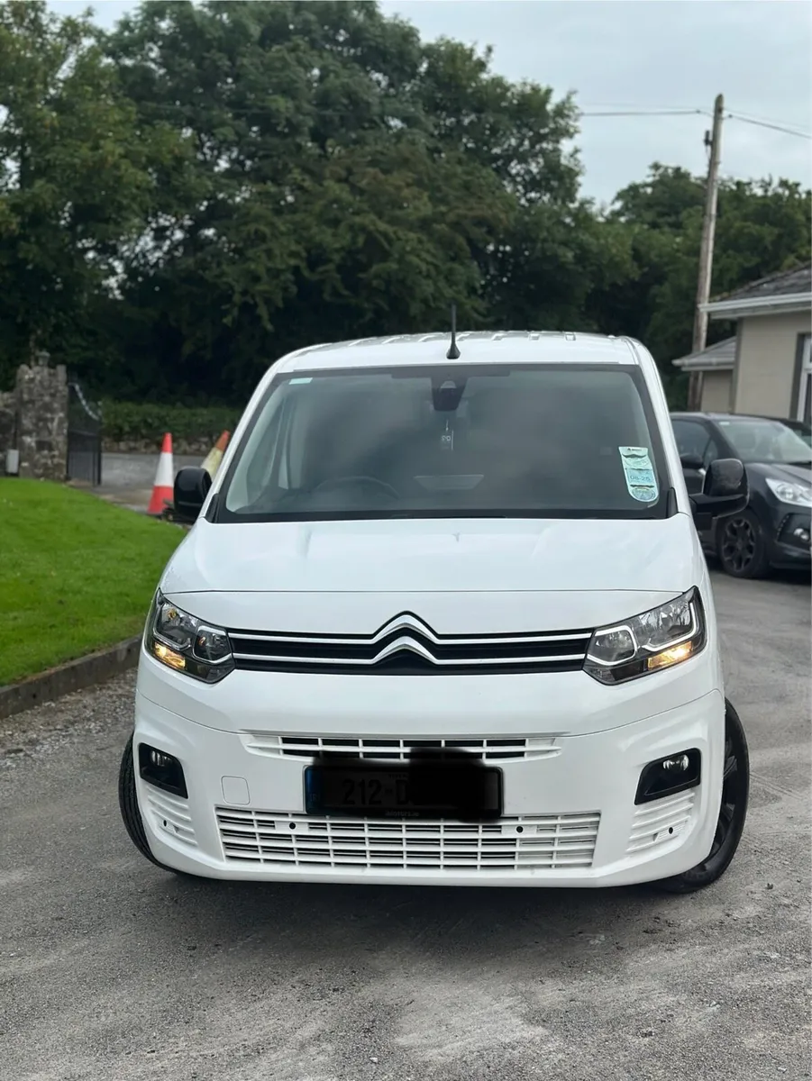 212 Citreon Berlingo 102 BHP - Image 3