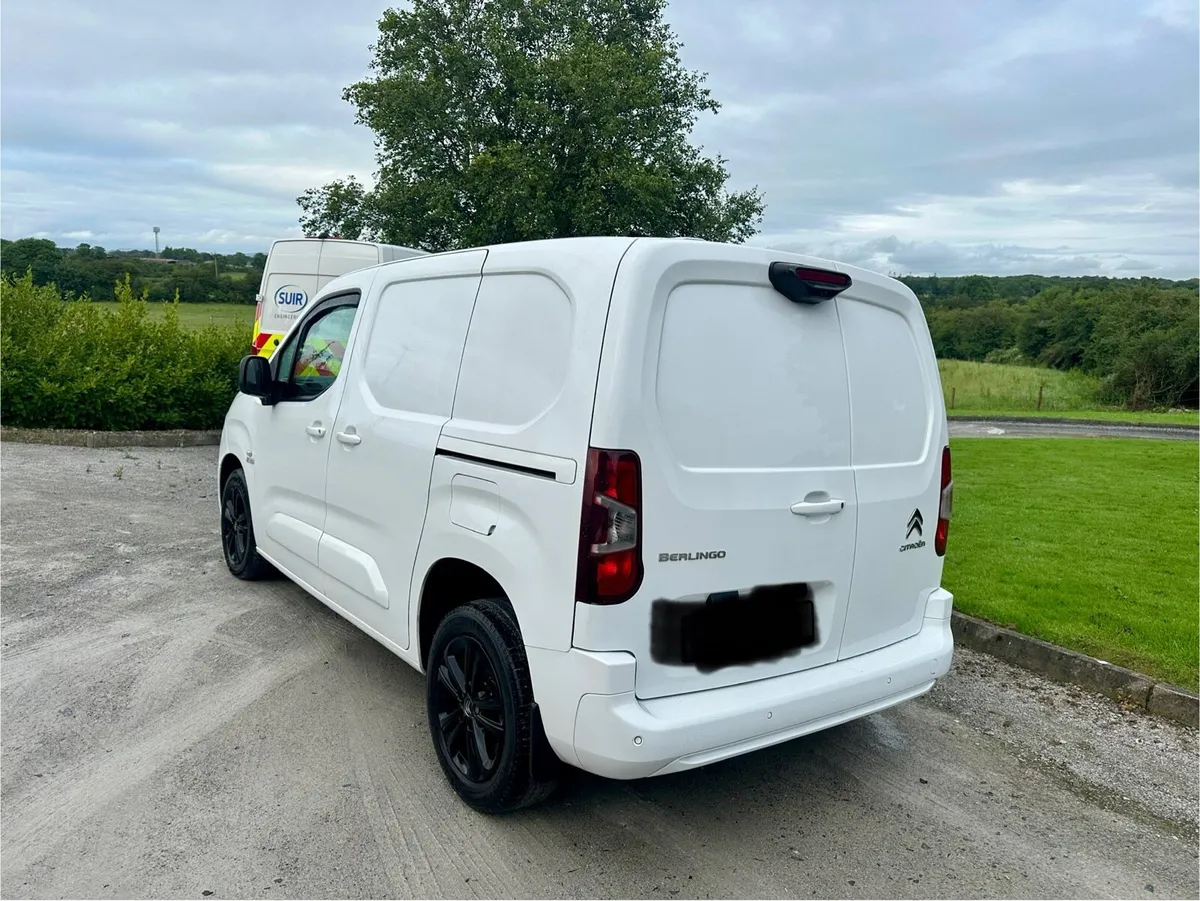 212 Citreon Berlingo 102 BHP - Image 4