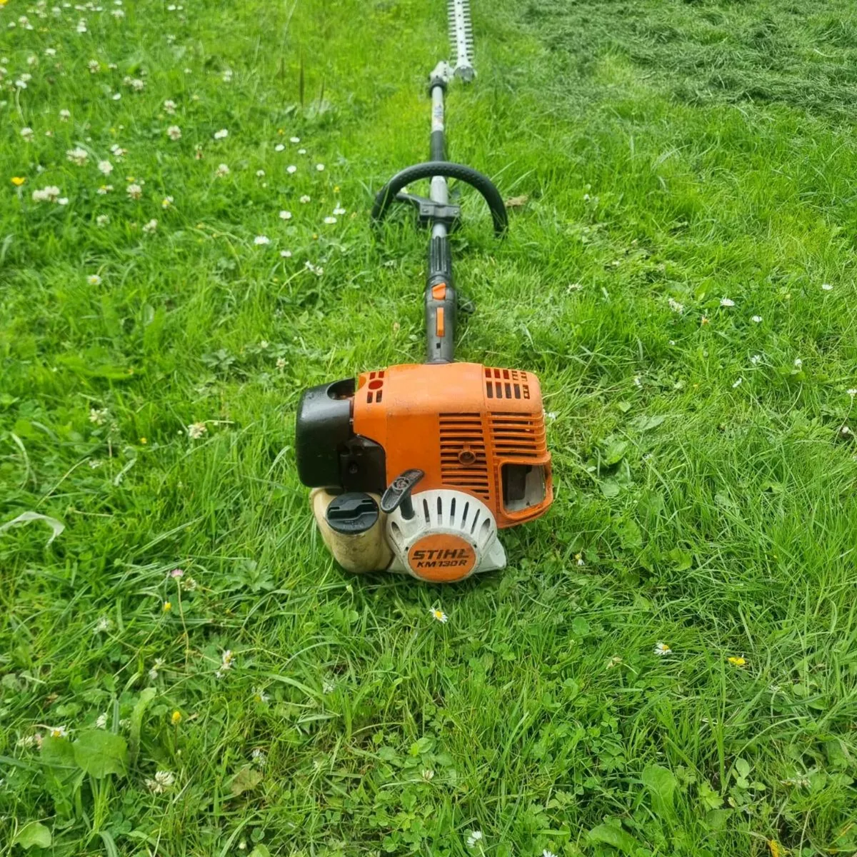 Stihl hedgetrimmer - Image 1