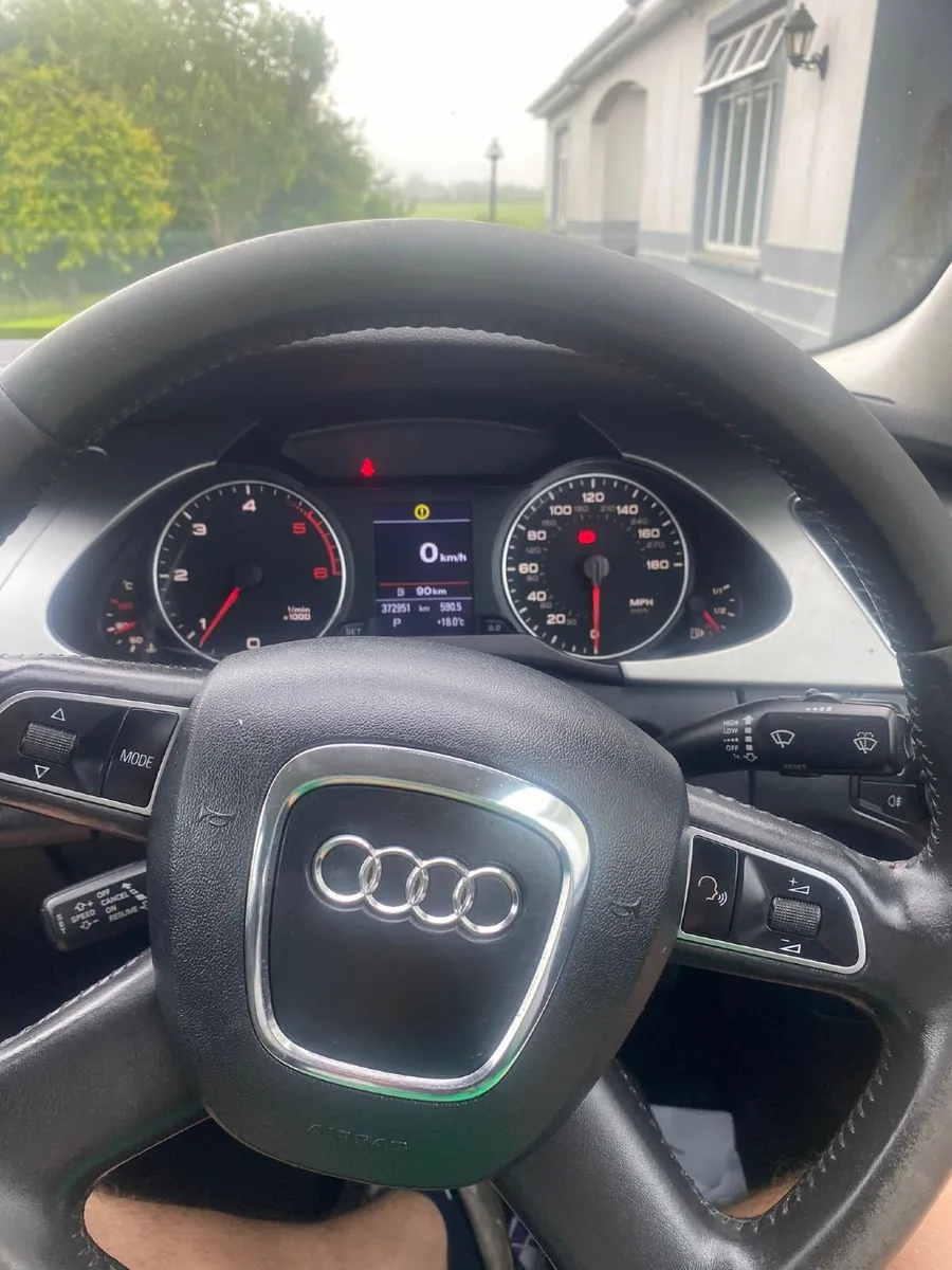 Audi A4 2009 - Image 1