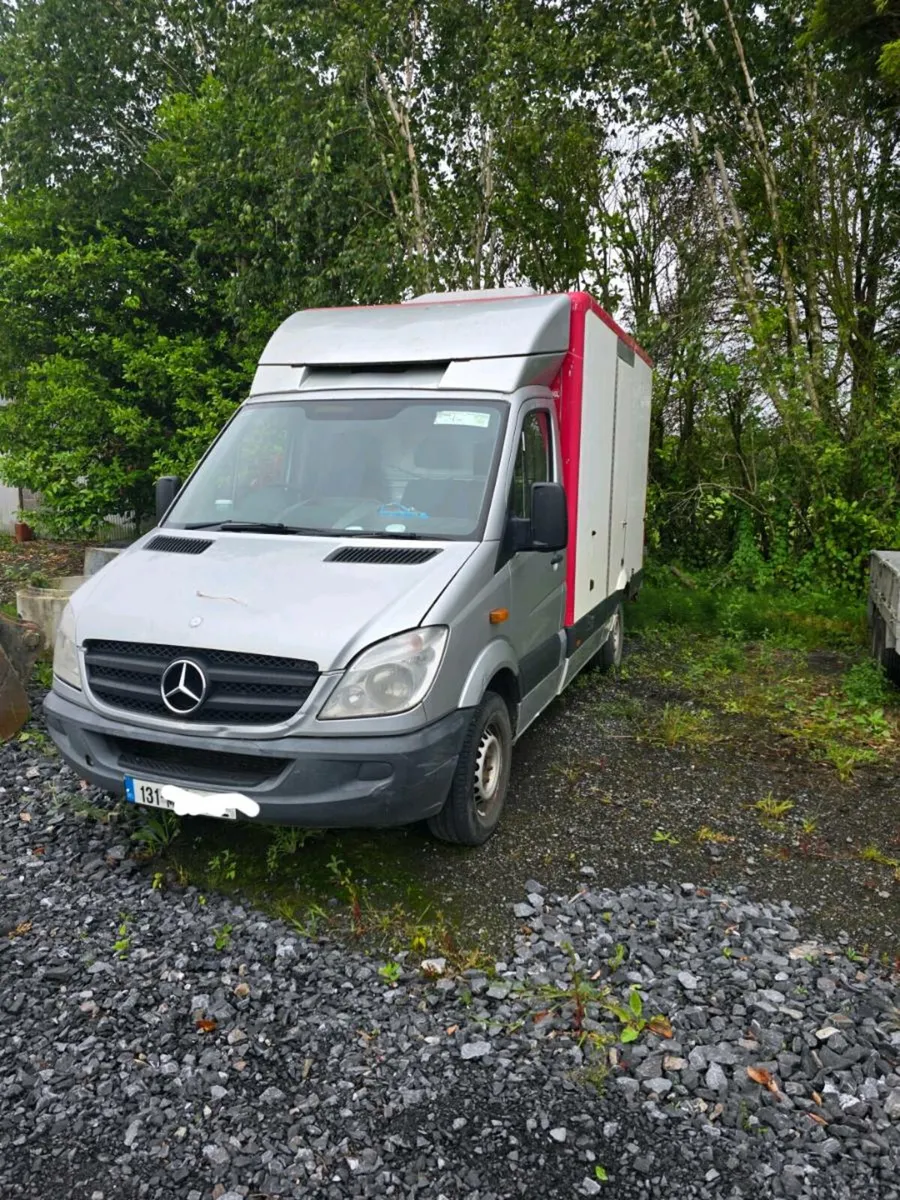 Van for sale - Image 2