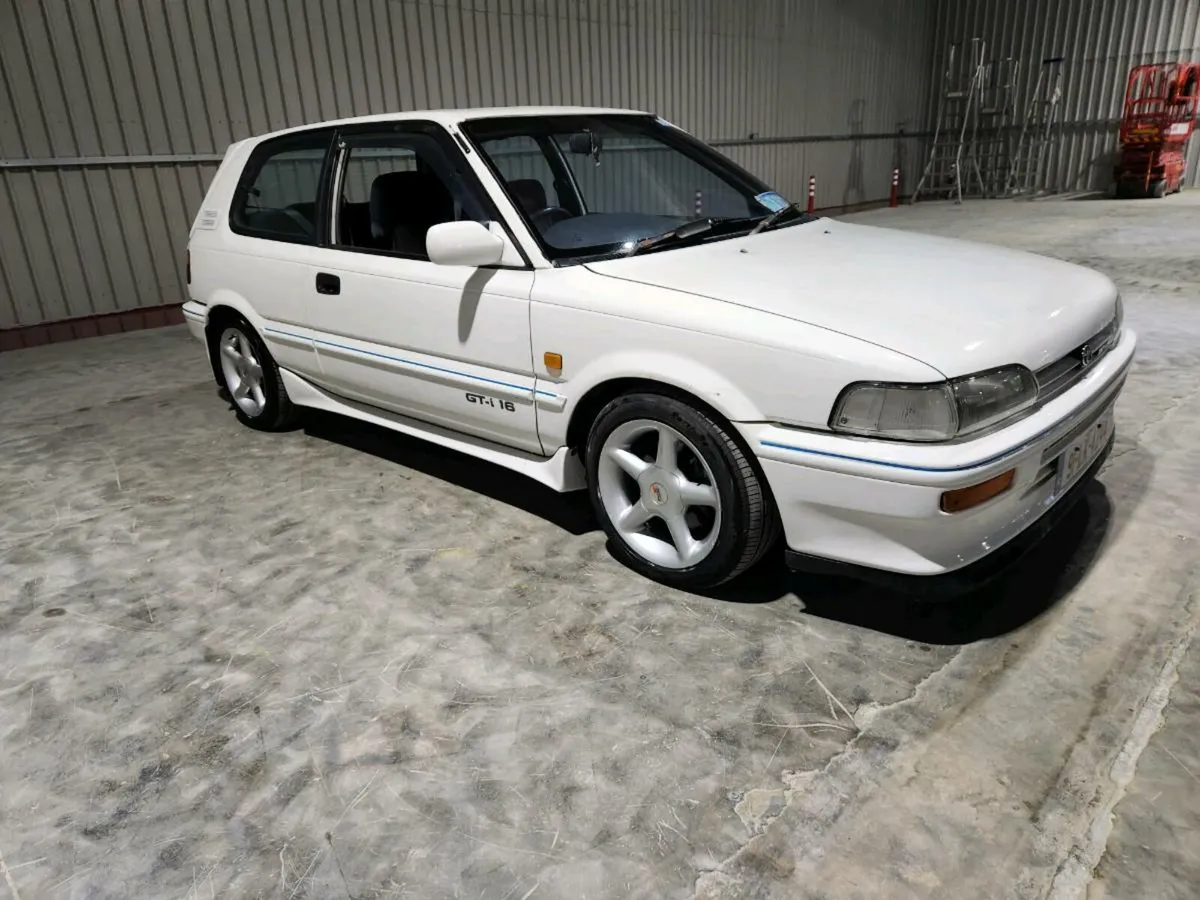 Toyota Corolla Gti - Image 2