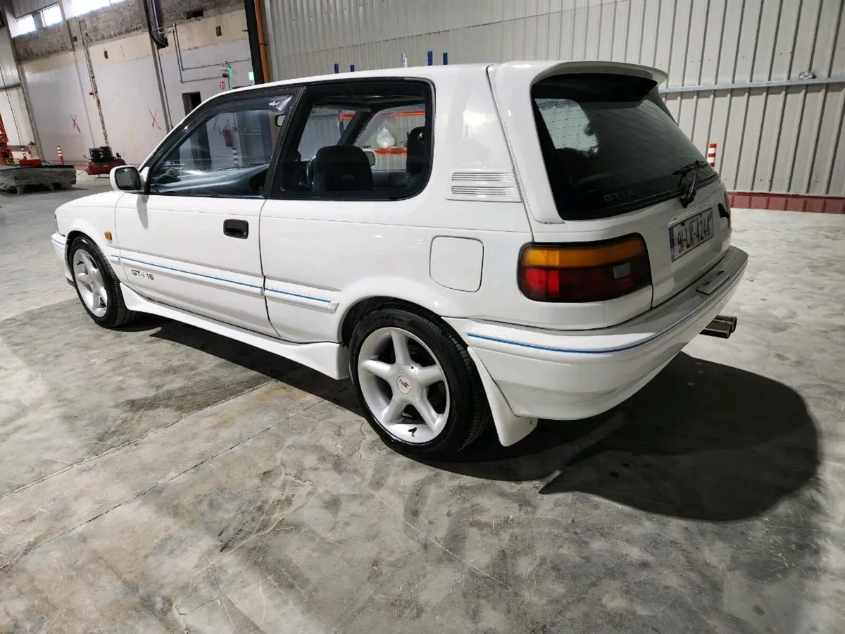 Toyota Corolla Gti - Image 4