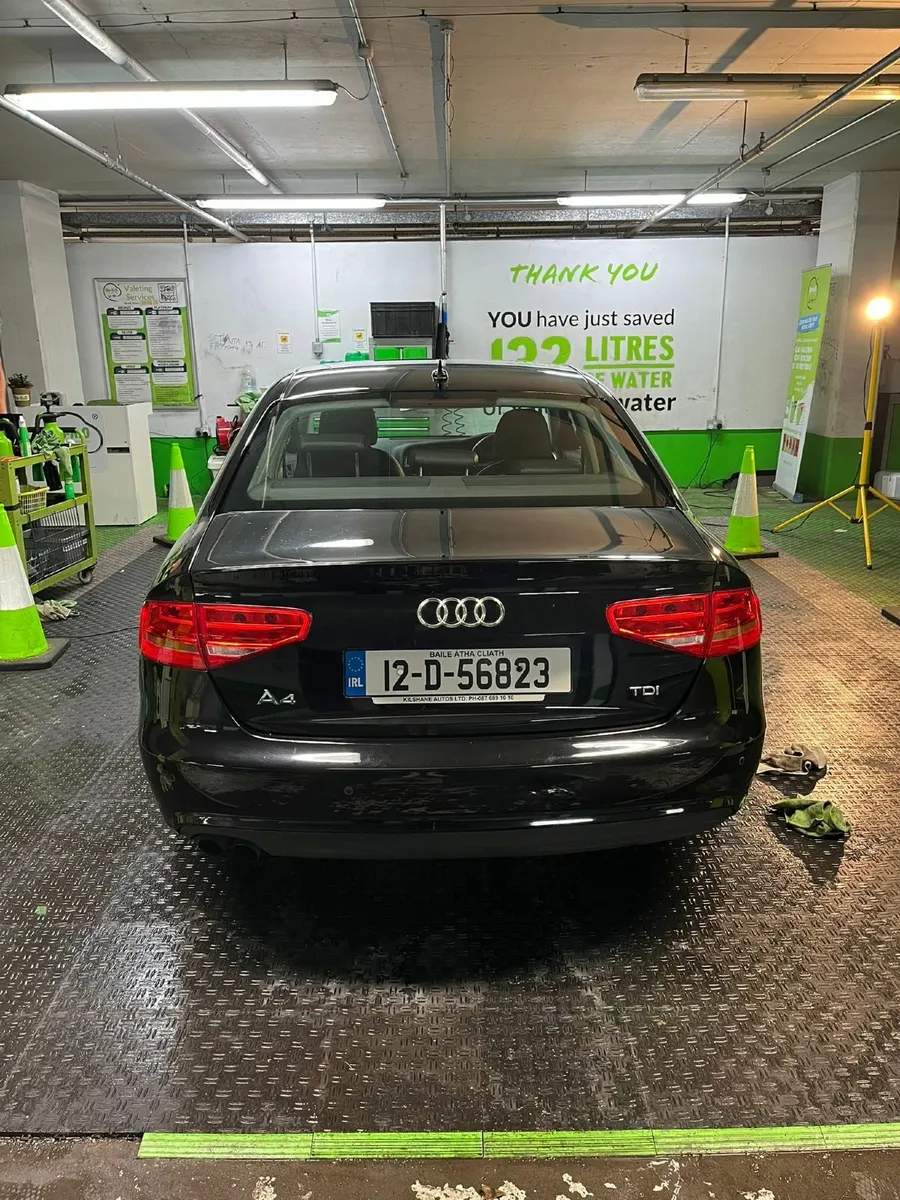 Audi A4 2012 - Image 2