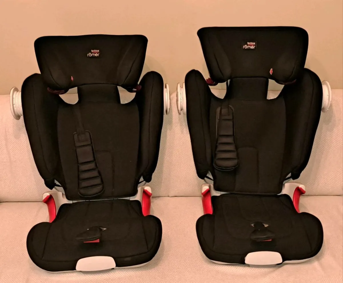 Britax Romer KIDFIX II XP SICT car seats - Image 1