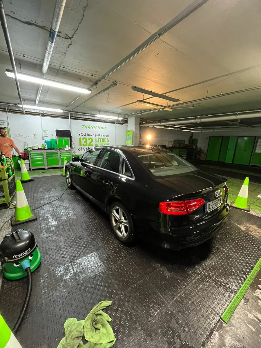 Audi A4 2012 - Image 3